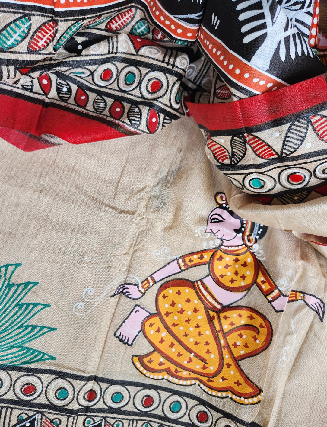 Pattachitra saree red saree wedding saree wedding shopping mehndi look Durga saree