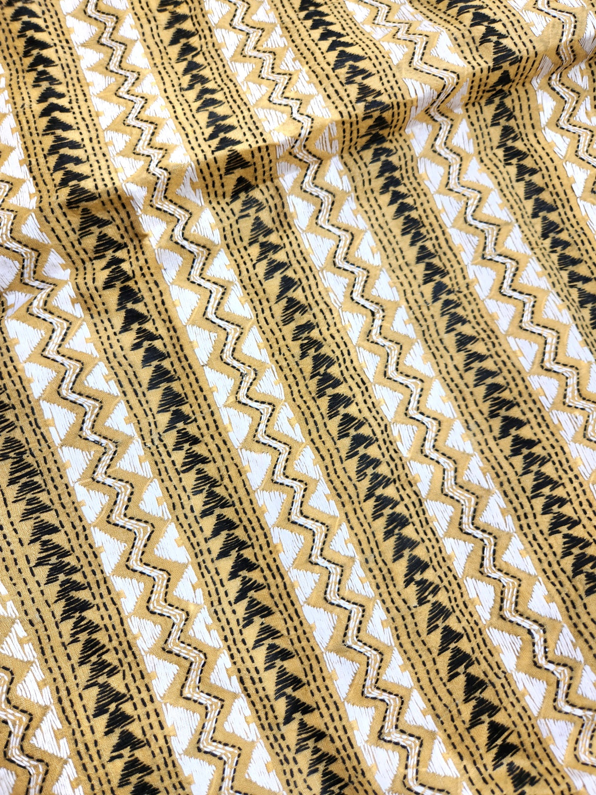 KANTHA DUPATTA