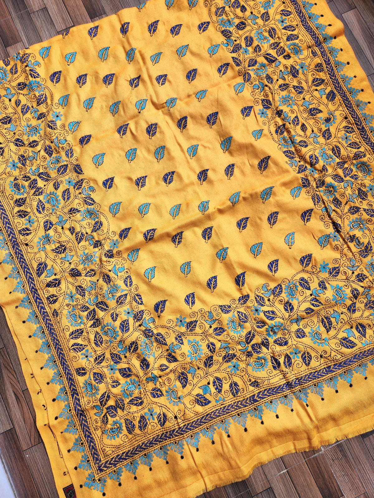 KANTHA WOOLEN SHAWL