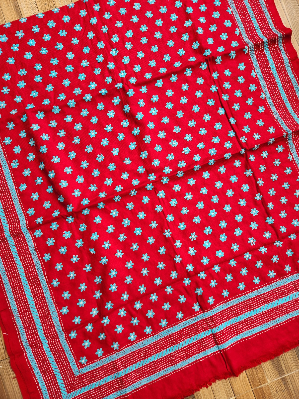 KANTHA WOOLEN SHAWL