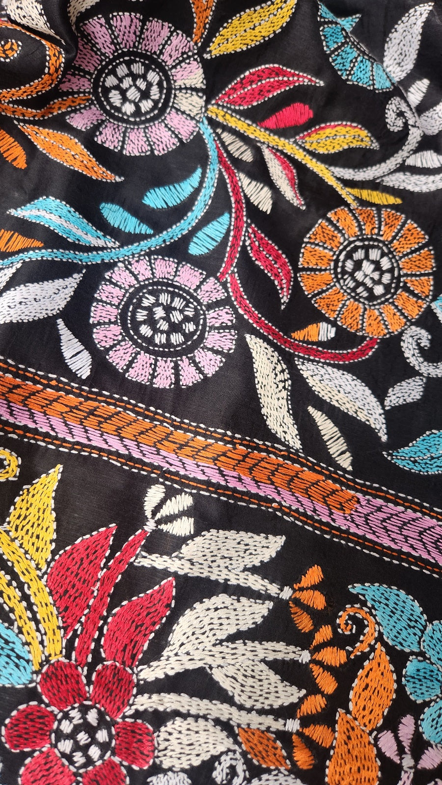 BLACK BEAUTY KANTHA DUPATTA