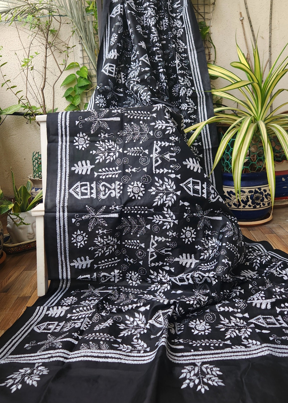 WARLI KANTHA DUPATTA