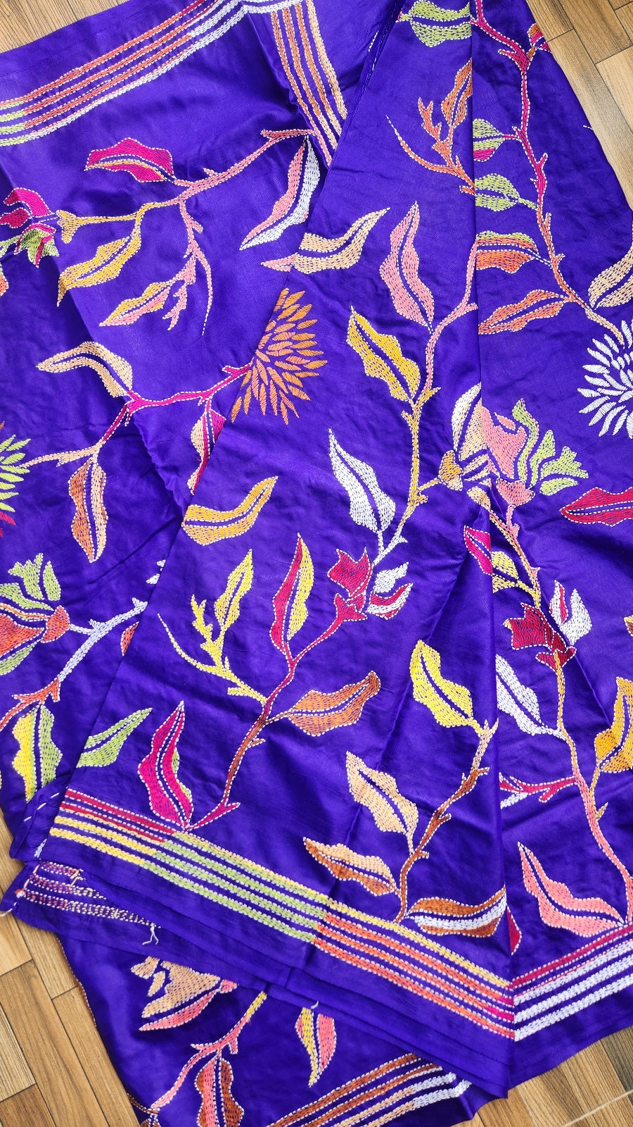 DANDELION KANTHA SAREE