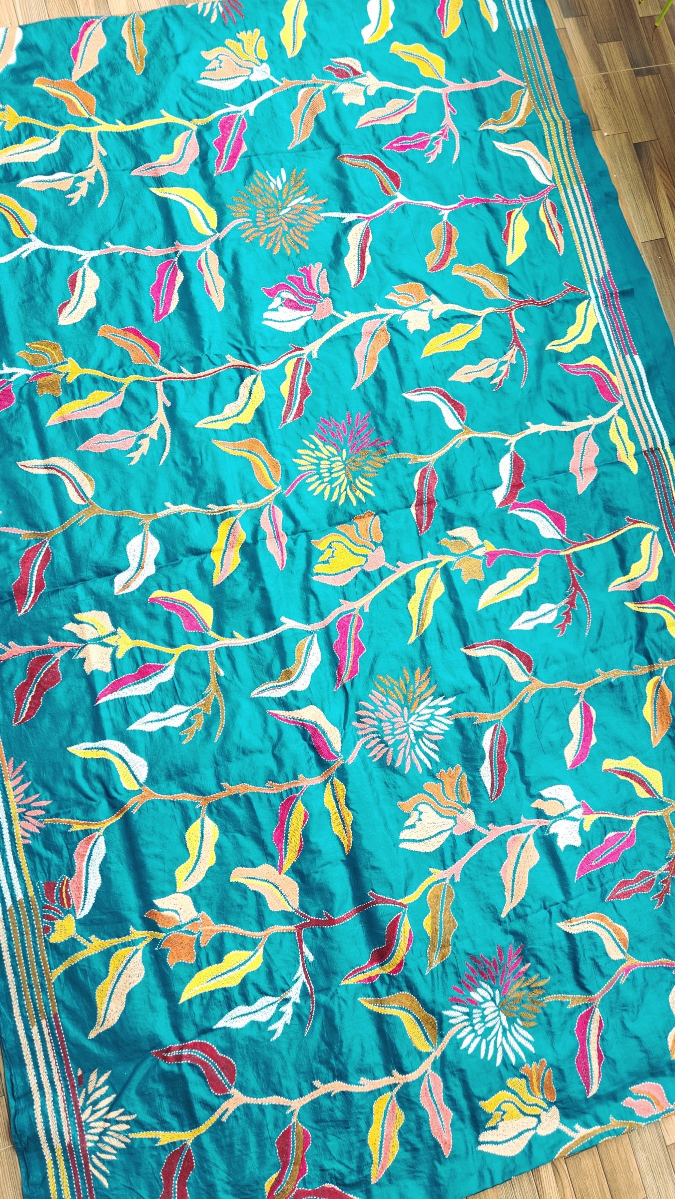 DANDELION KANTHA SAREE