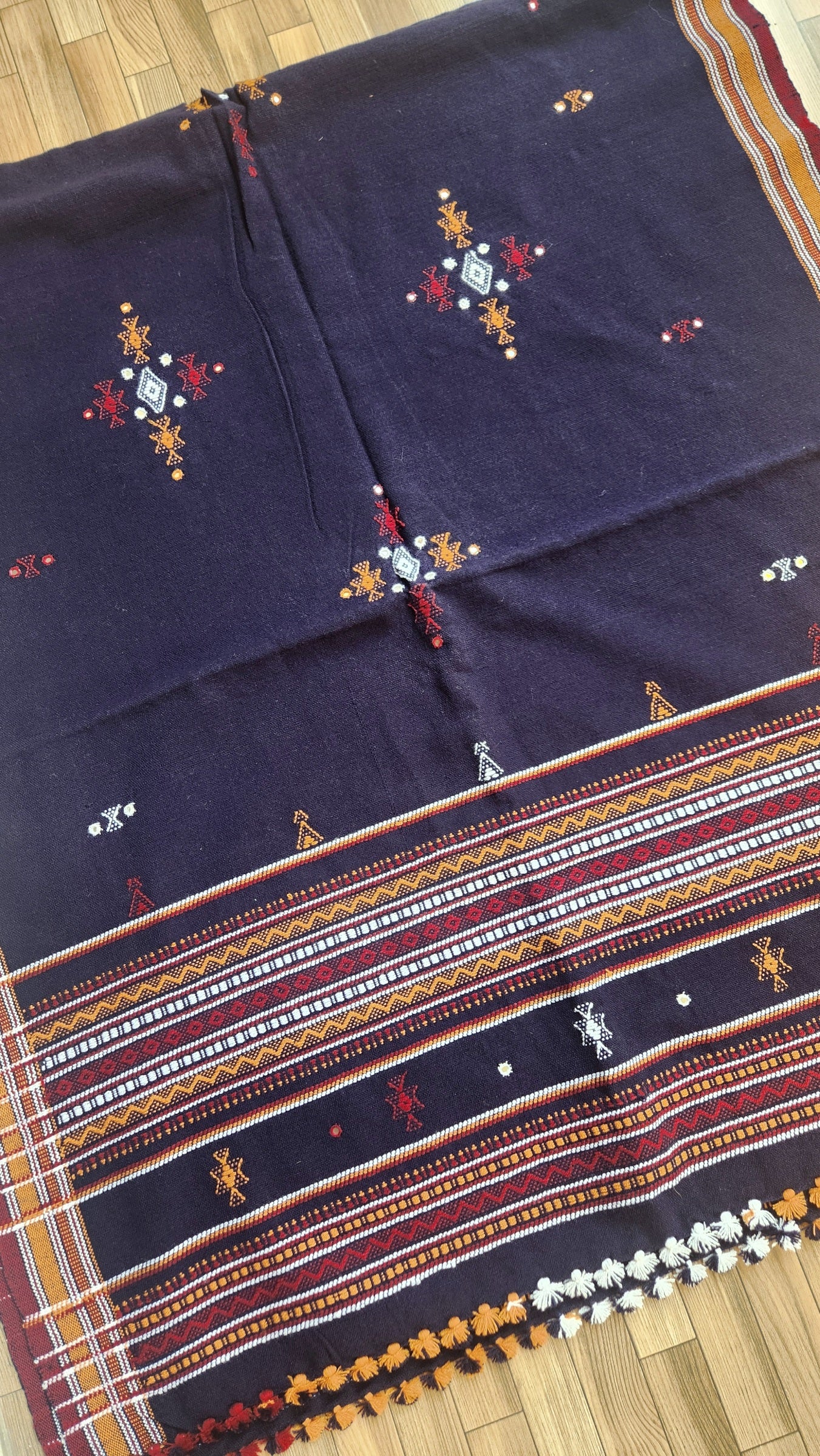 BHUJODI SHAWL