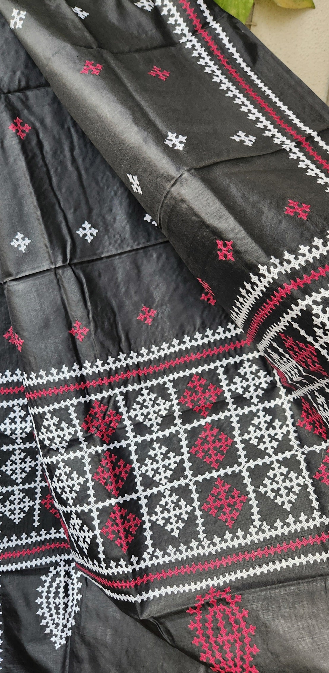 KUTCHWORK SILK DUPATTA