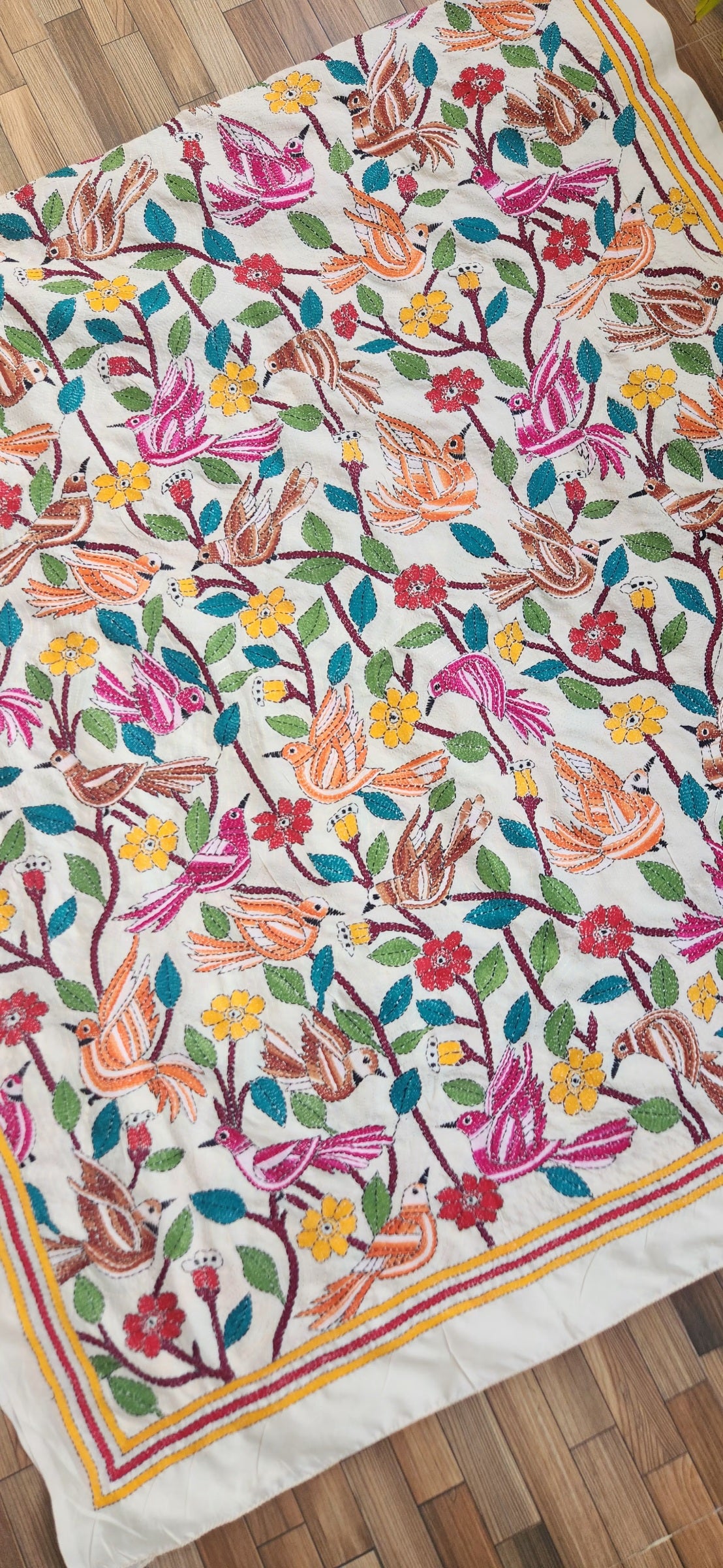 PERCHED PERFECT KANTHA DUPATTA