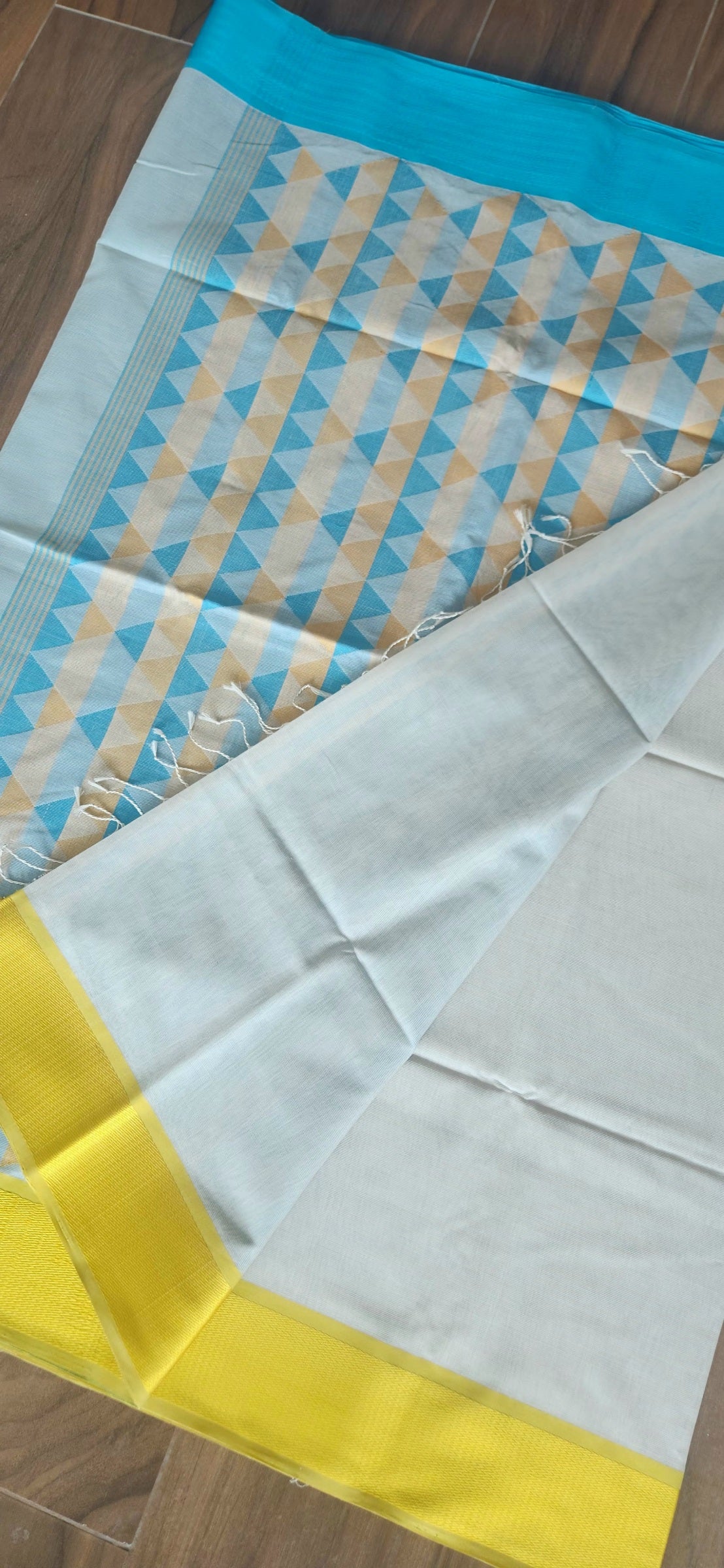 Maheshwari Handloom Saree