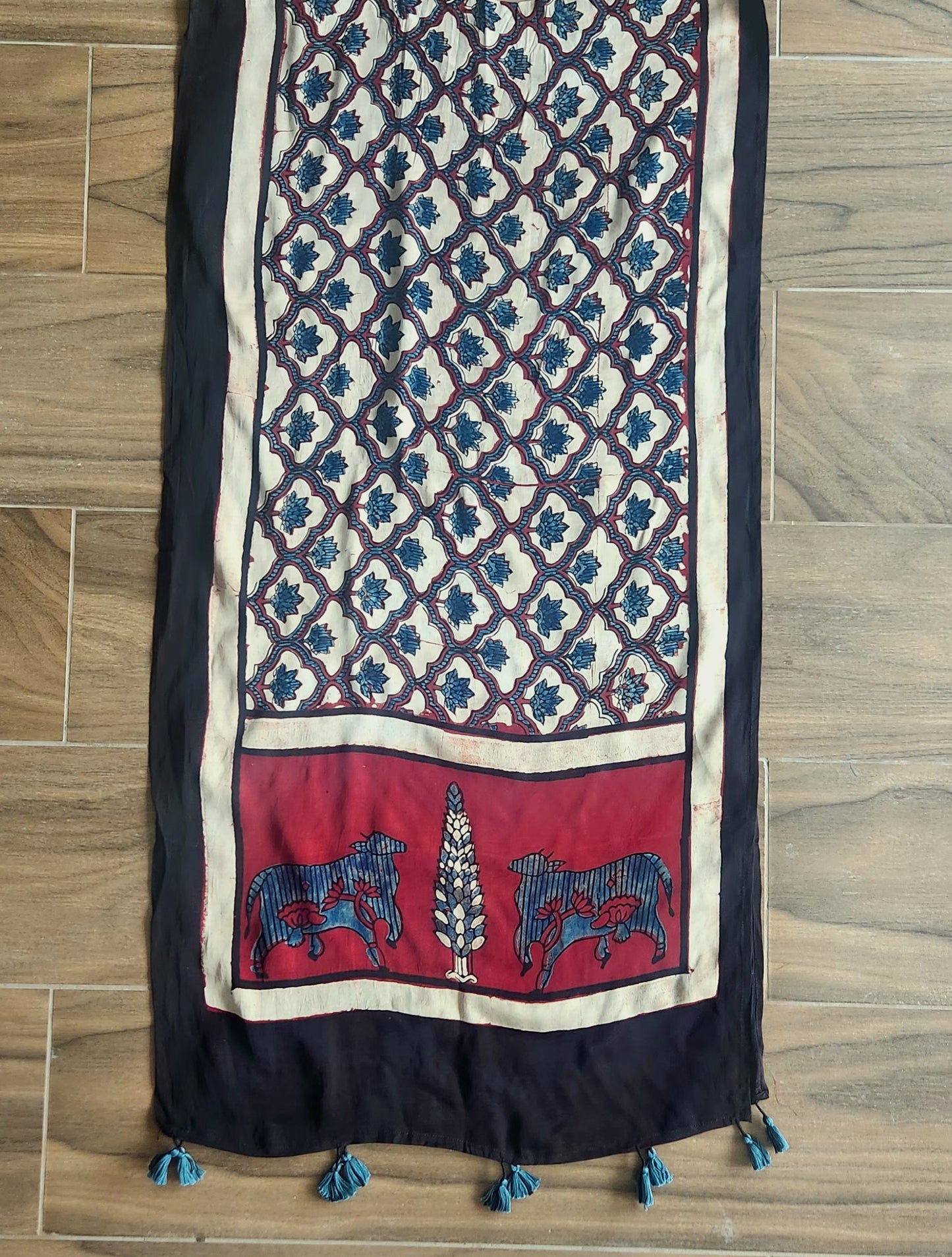 AJRAKH SILK STOLE