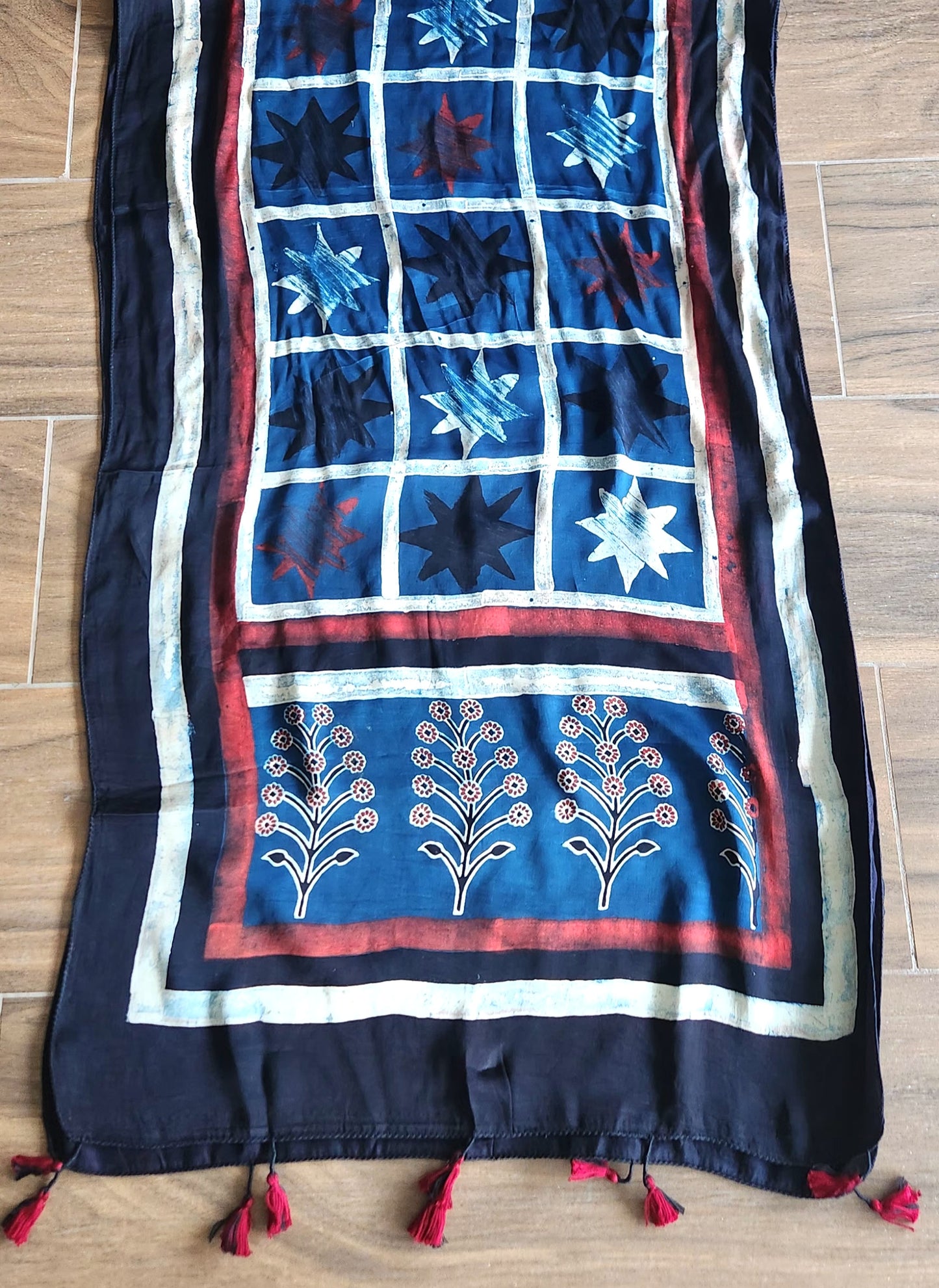 AJRAKH SILK STOLE