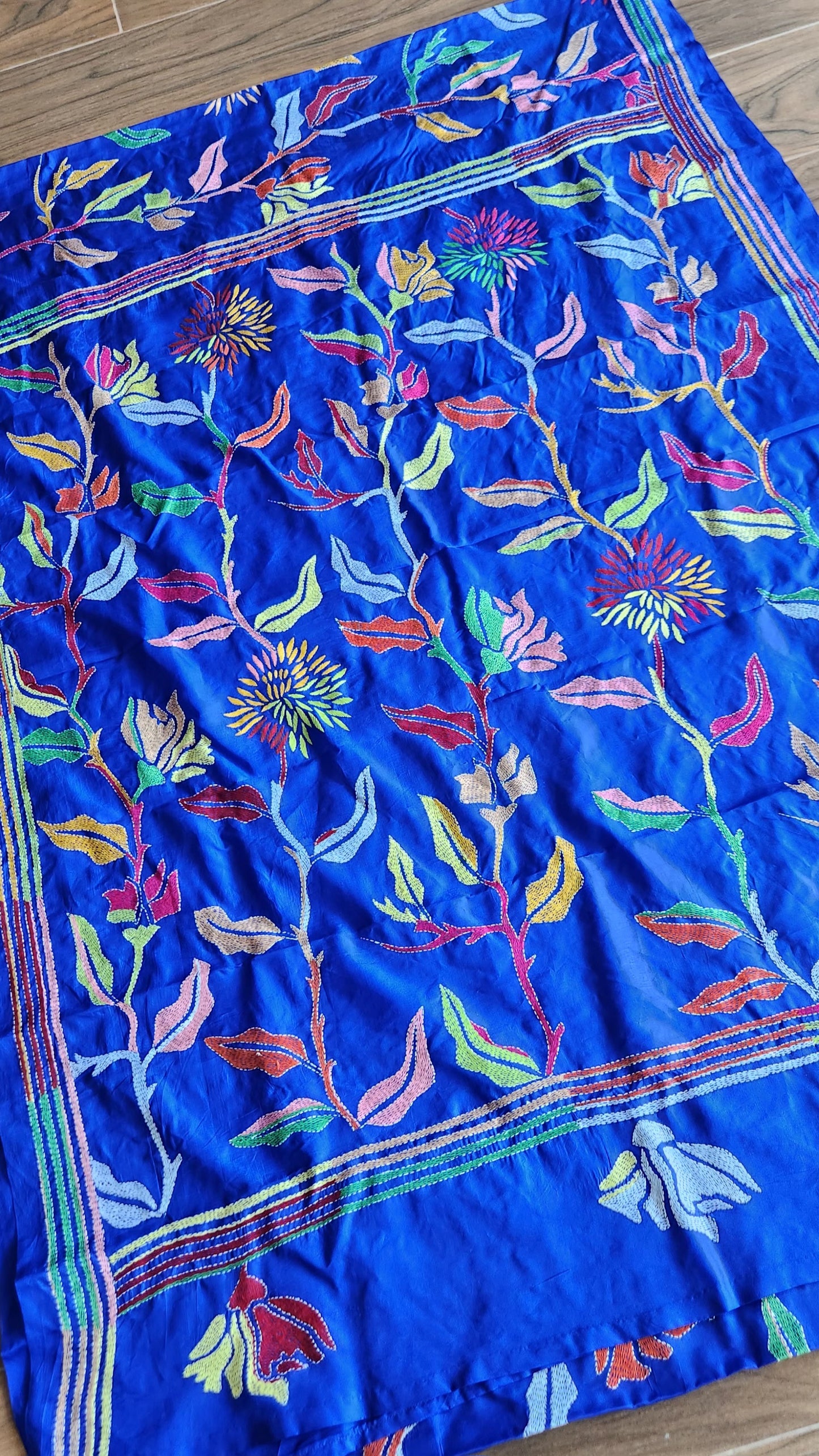 DANDELION KANTHA SAREE