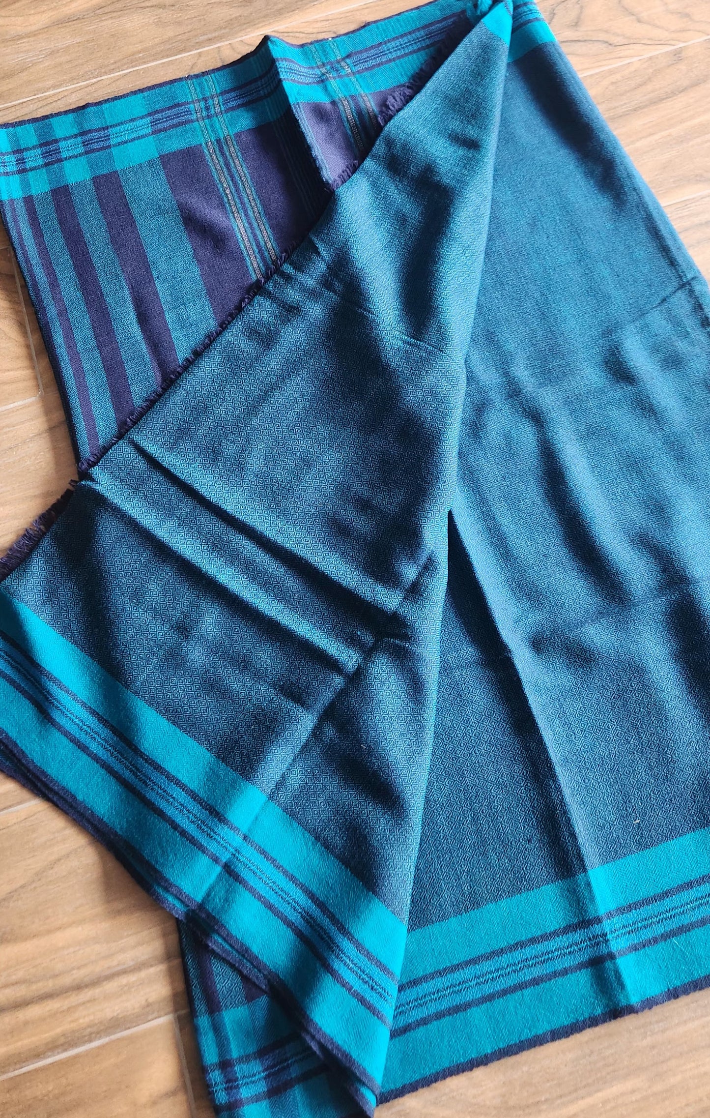 Woolen Handwoven Saree