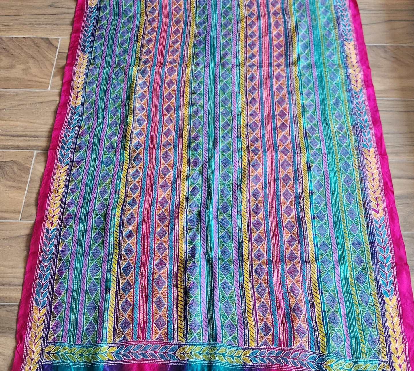 KANTHA DUPATTA