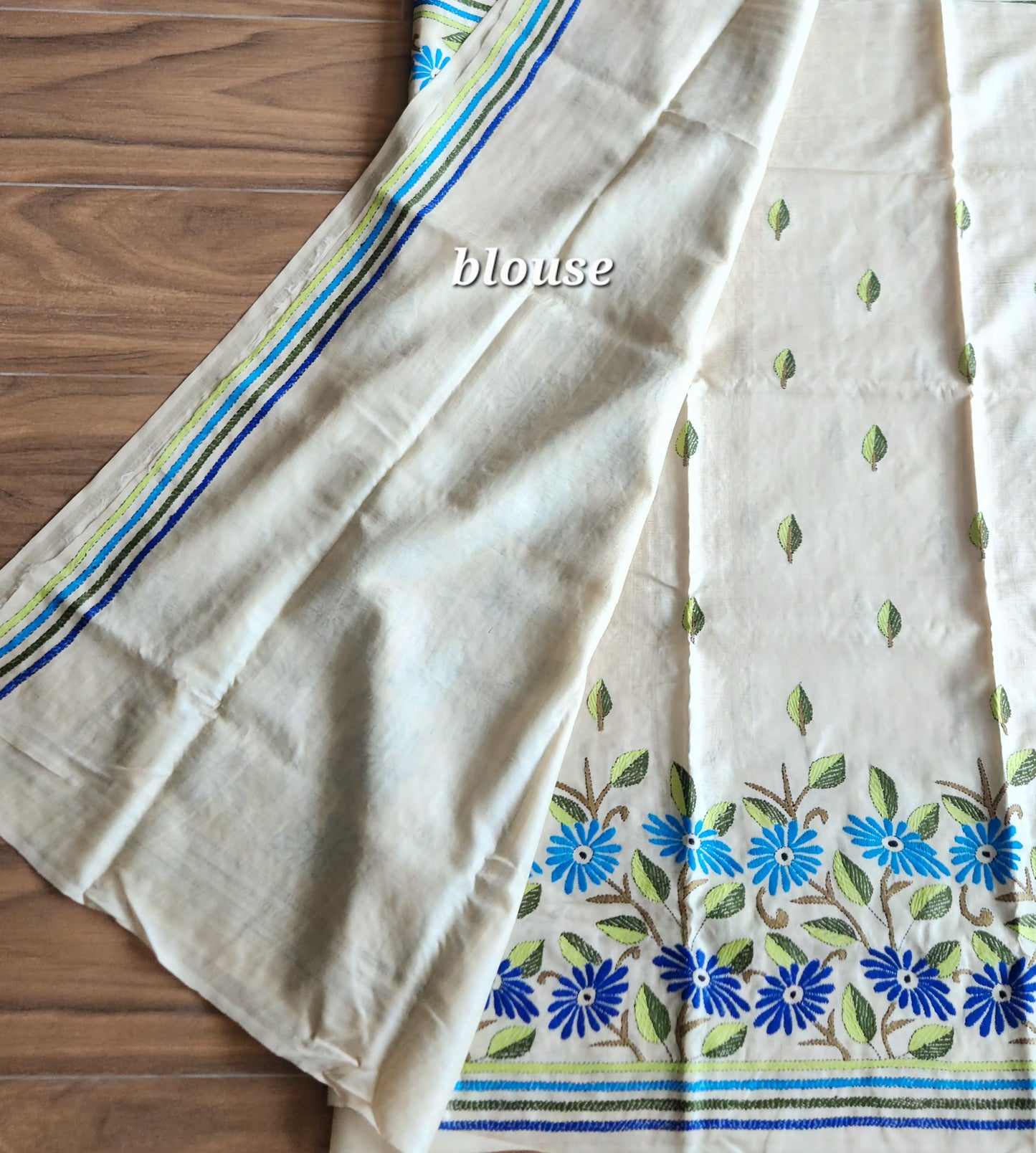 KANTHA SAREE - Daisies