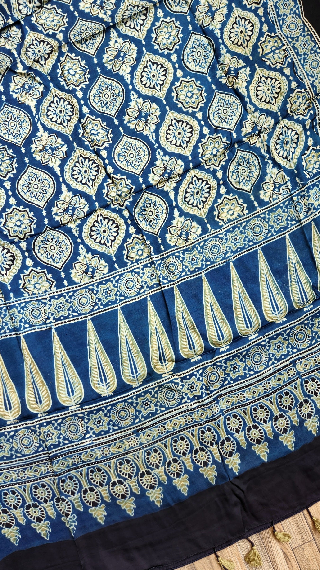 Ajrakh dupatta