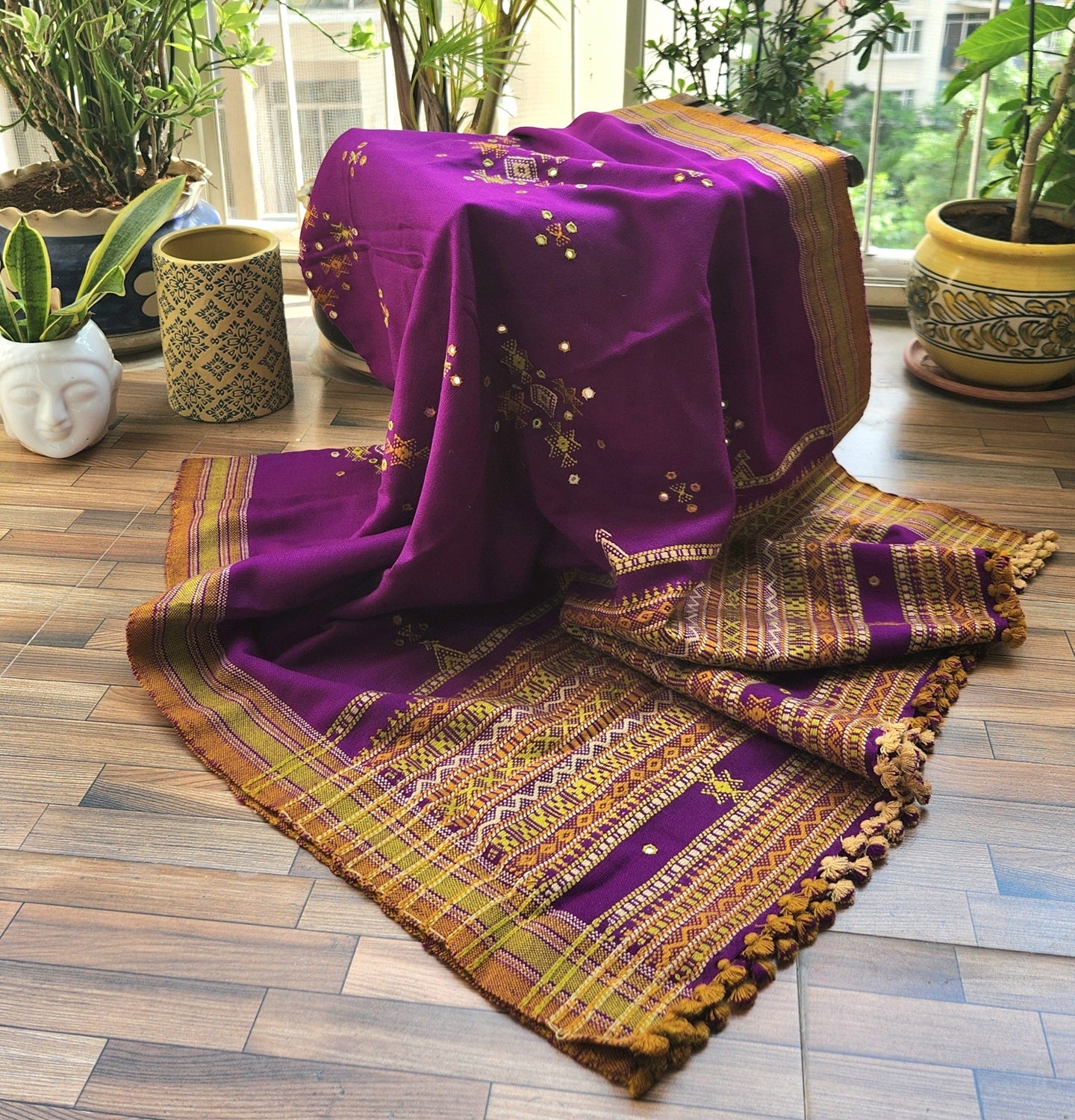 BHUJODI SHAWL