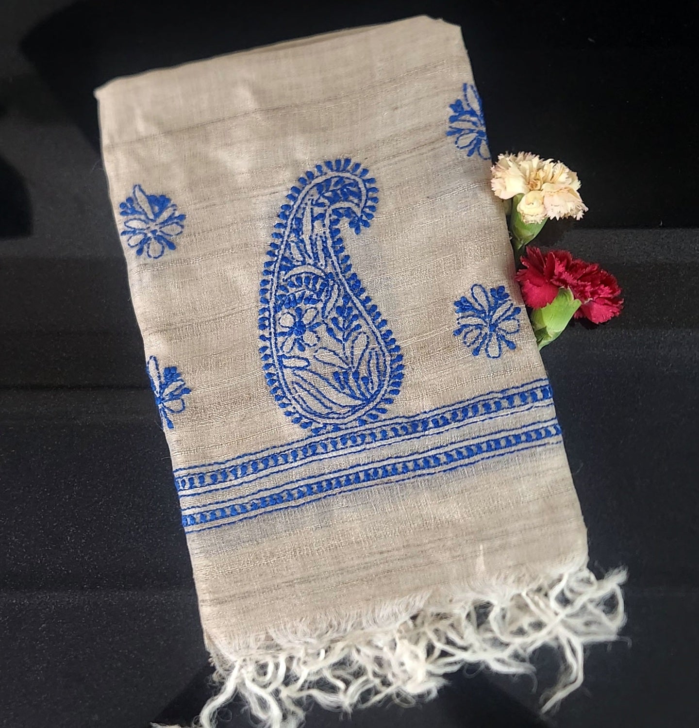 Chikankari dupatta