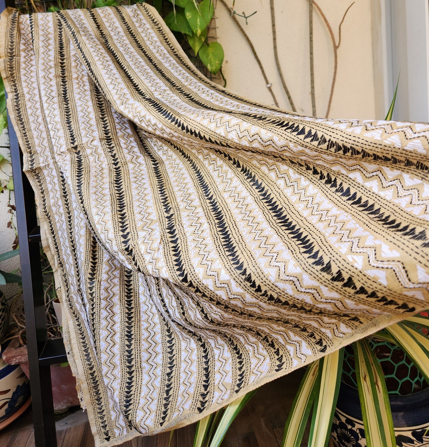 KANTHA DUPATTA
