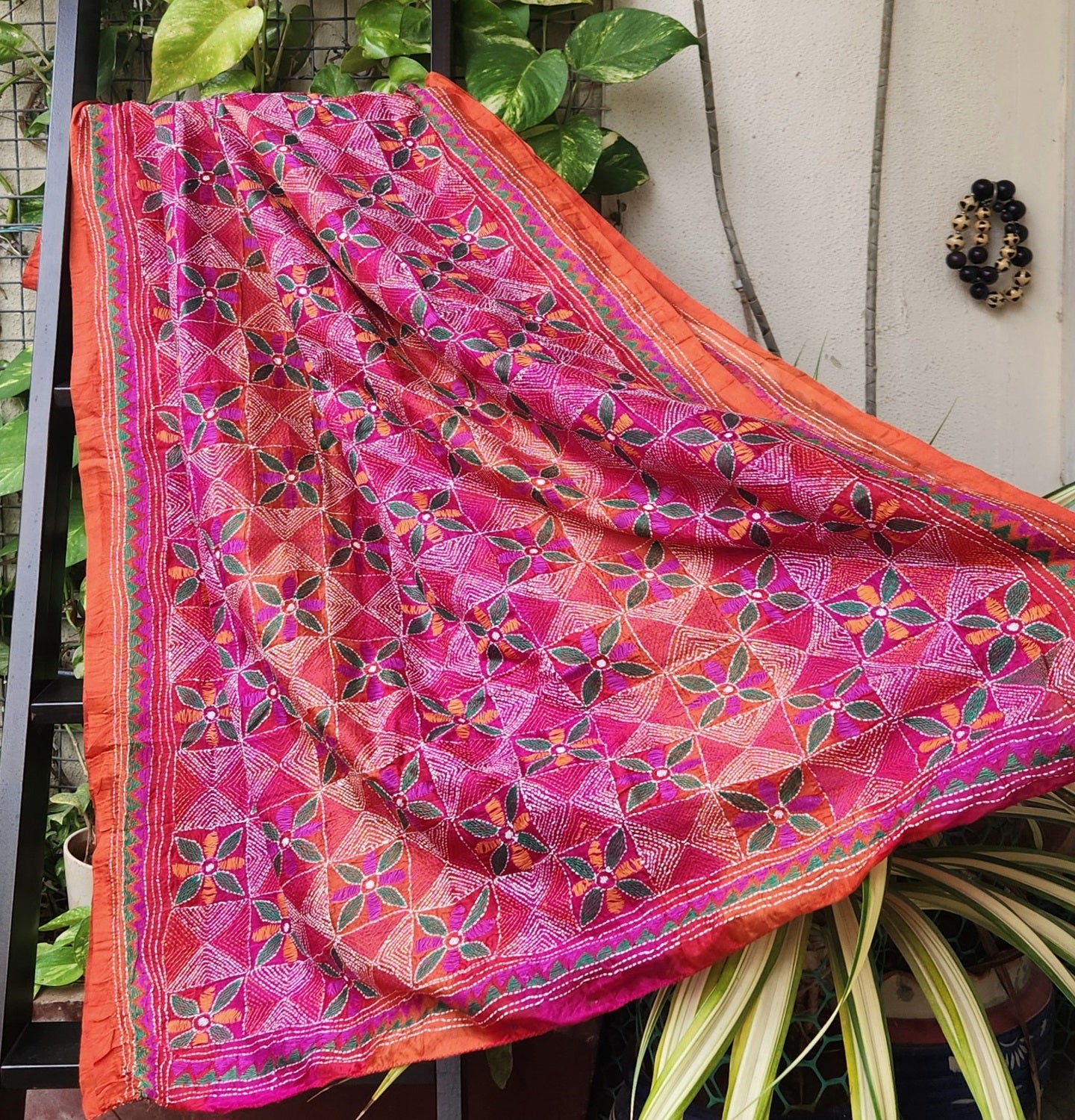 KANTHA DUPATTA