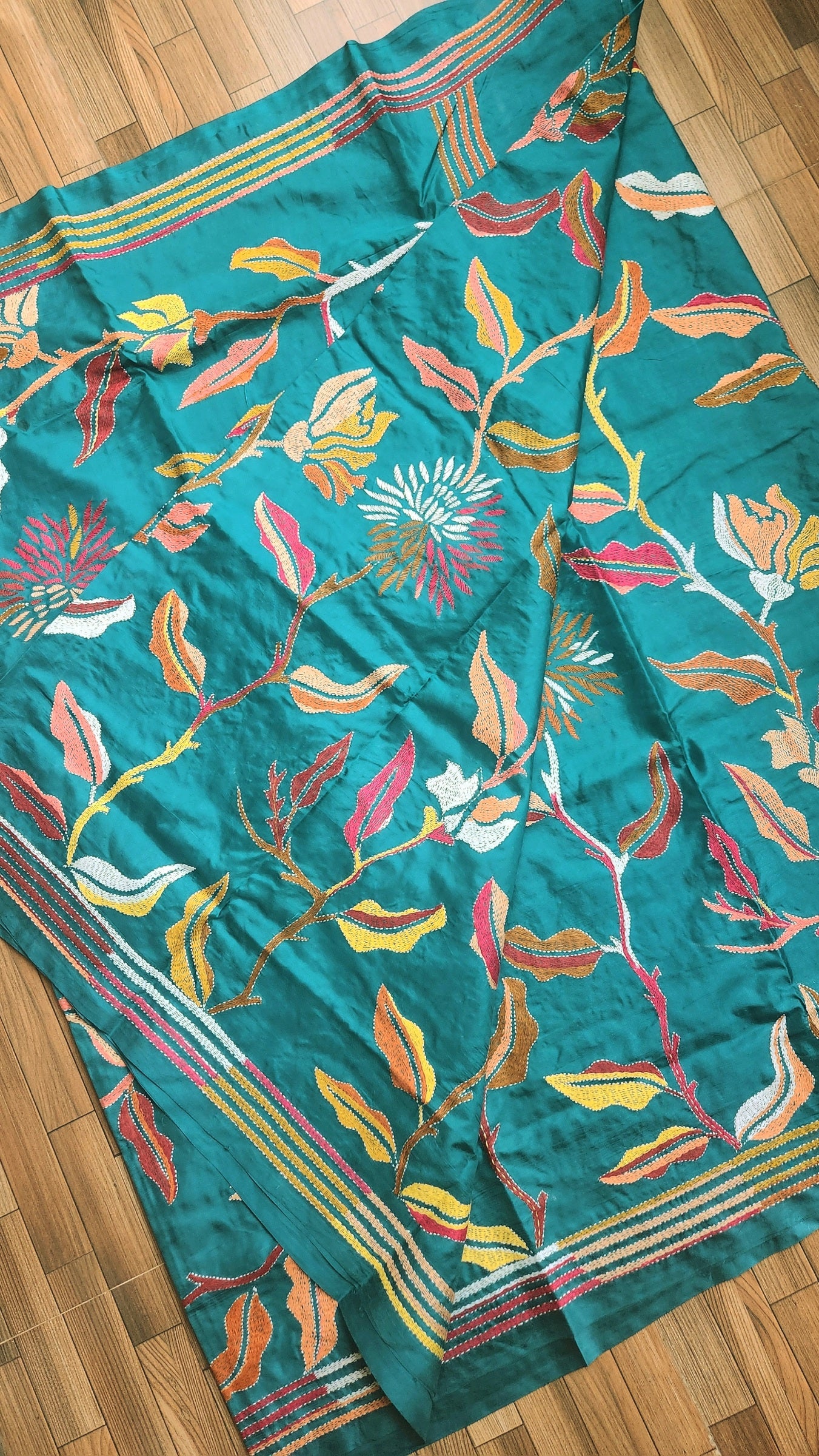 DANDELION KANTHA SAREE