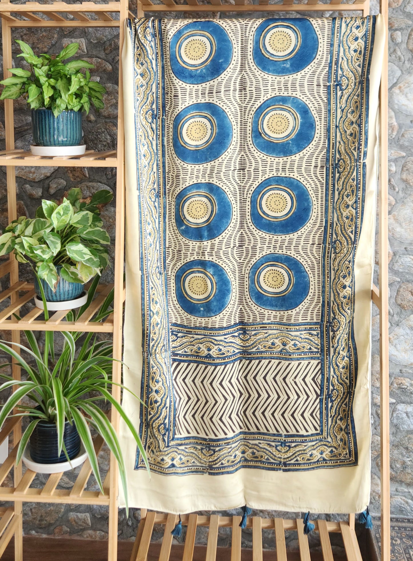 ajrakh stole silk stole scarves Indian gifts coprorate gifts