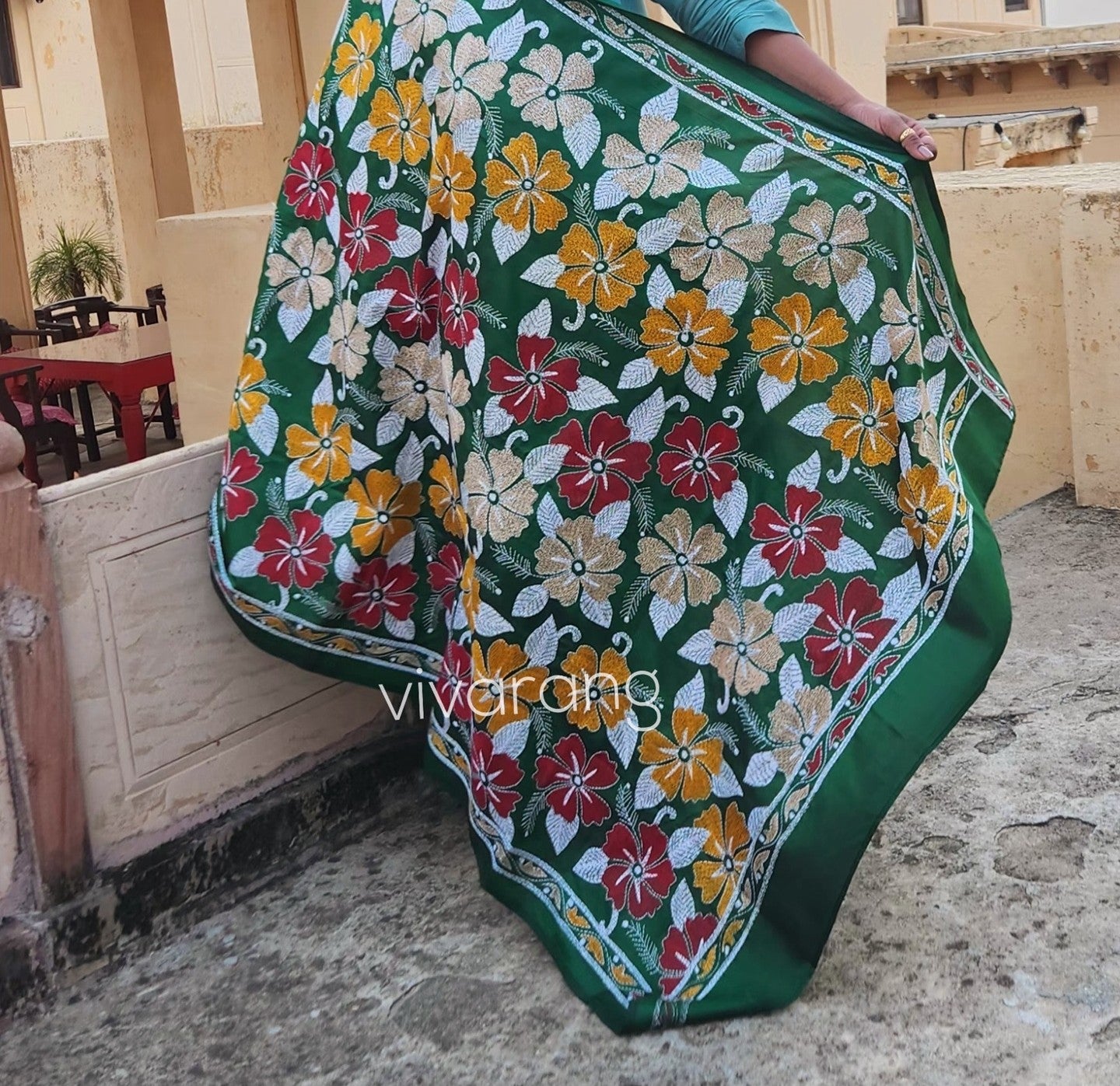 GREEN GLORY KANTHA DUPATTA