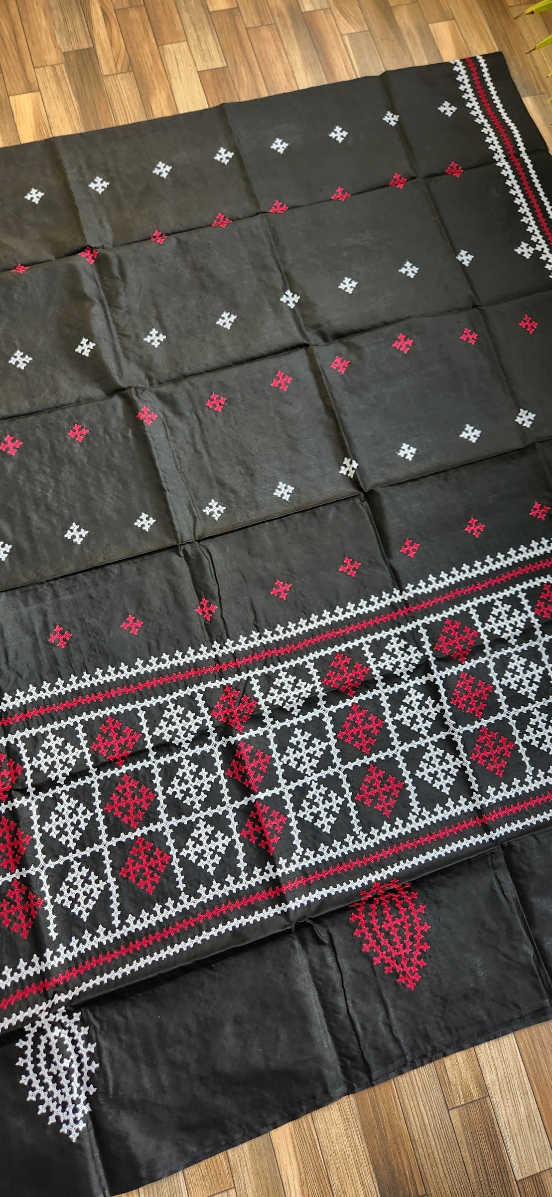 kutchwork dupatta kantha dupatta