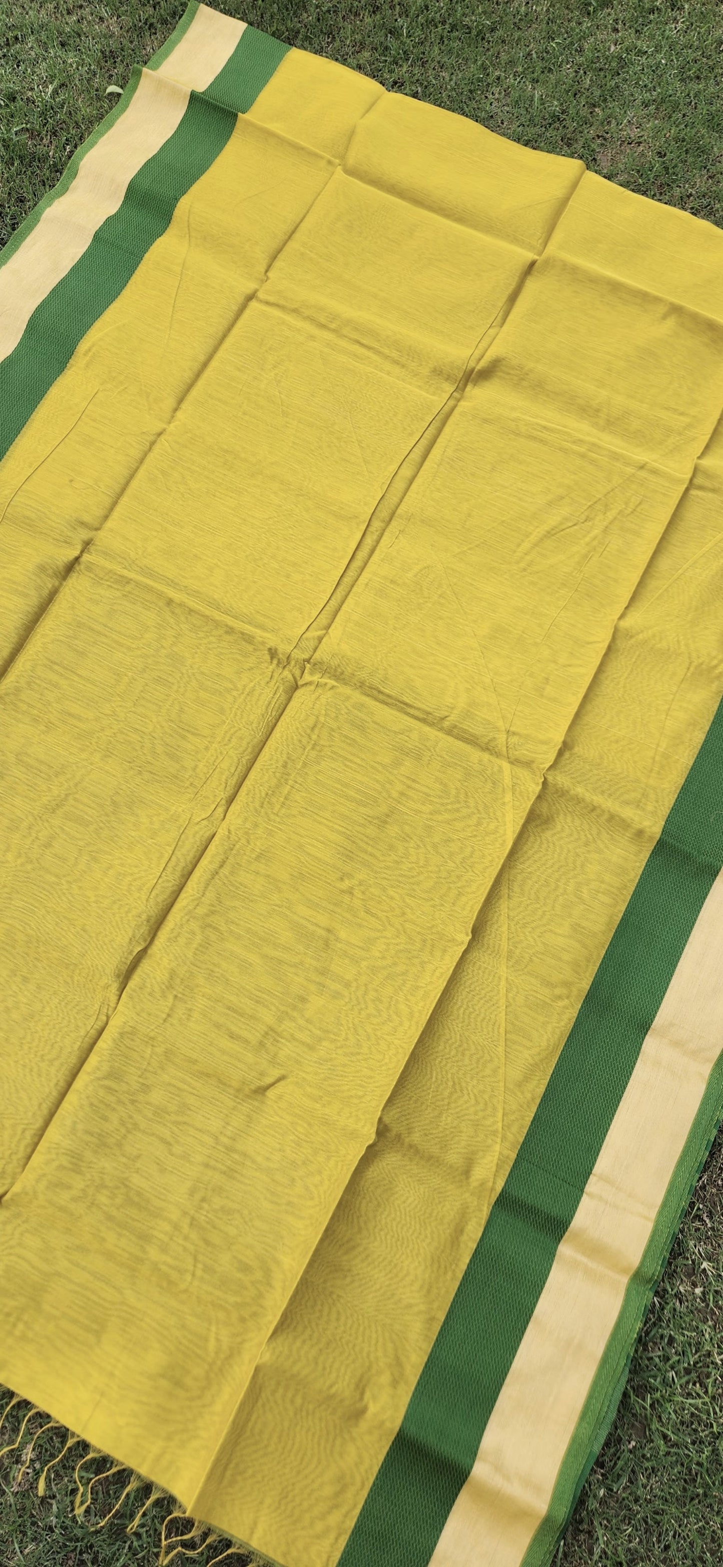 yellow saree green saree wedding shopping haldi look Maheshwari handloom saree
