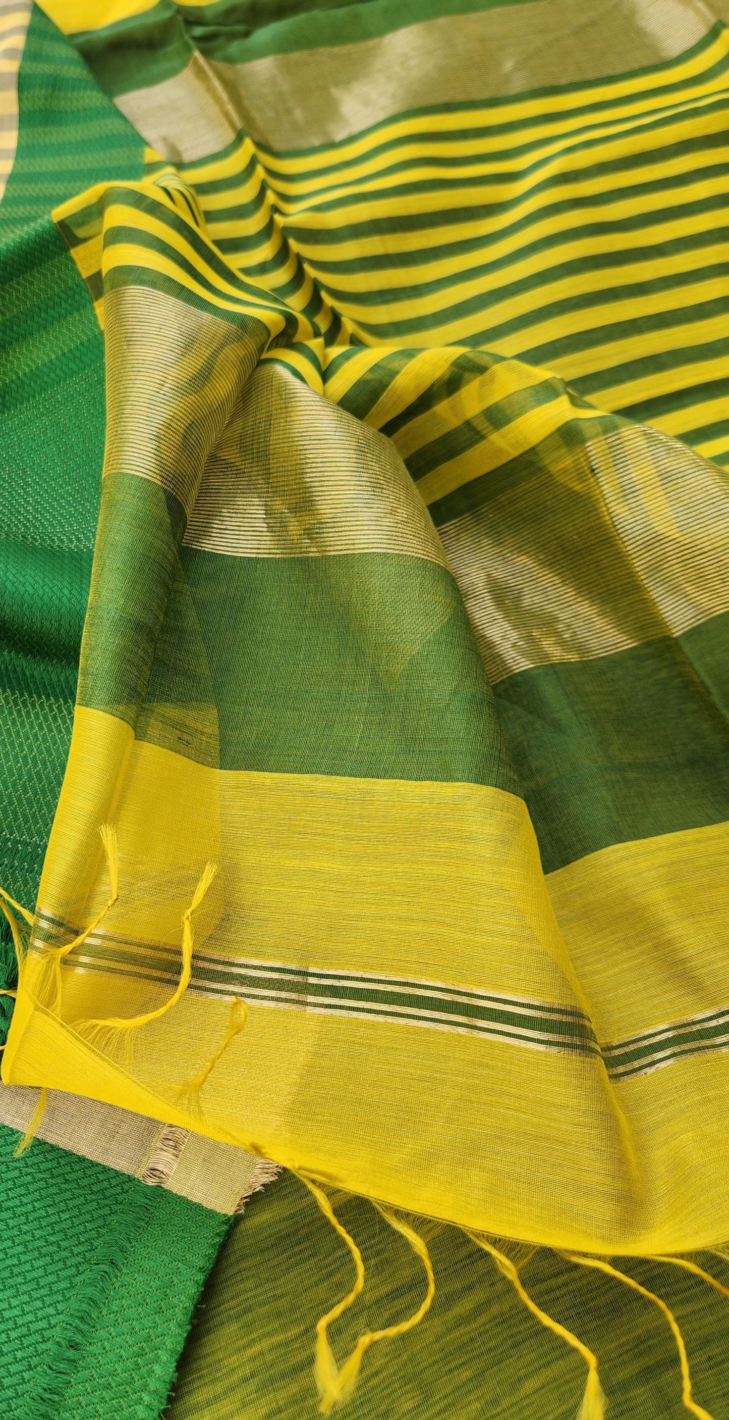 yellow saree green saree wedding shopping haldi look Maheshwari handloom saree