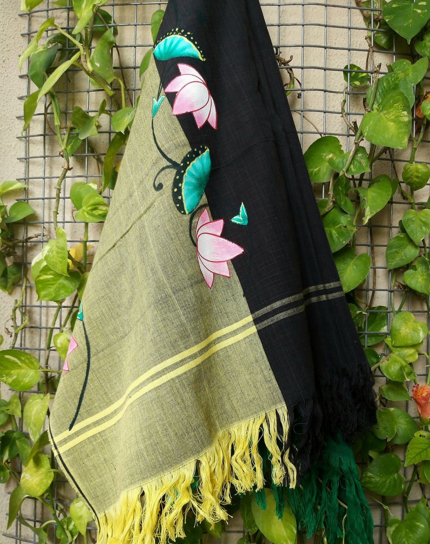 PICHWAI HANDPAINTED DUPATTA