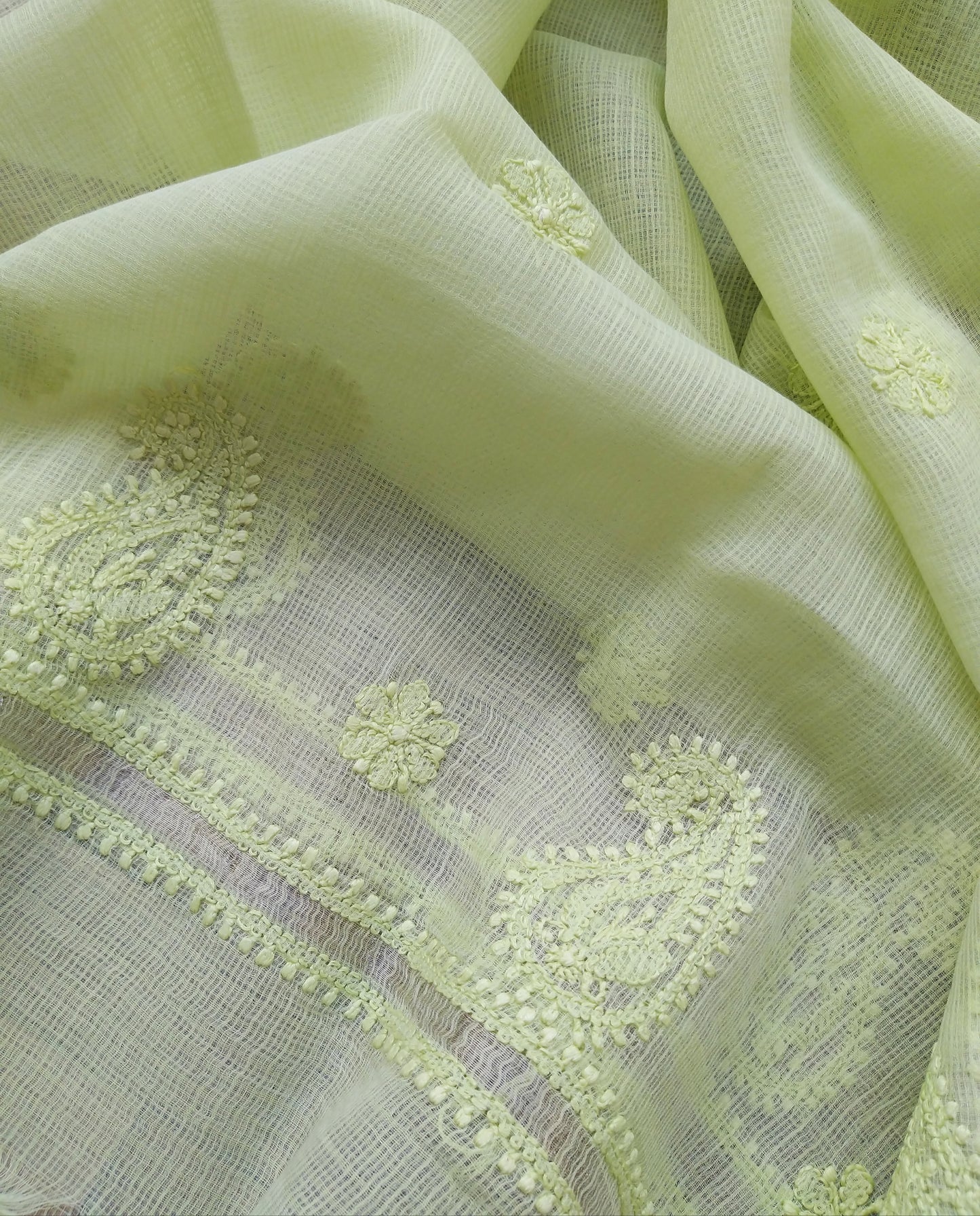 CHIKANKARI DUPATTA