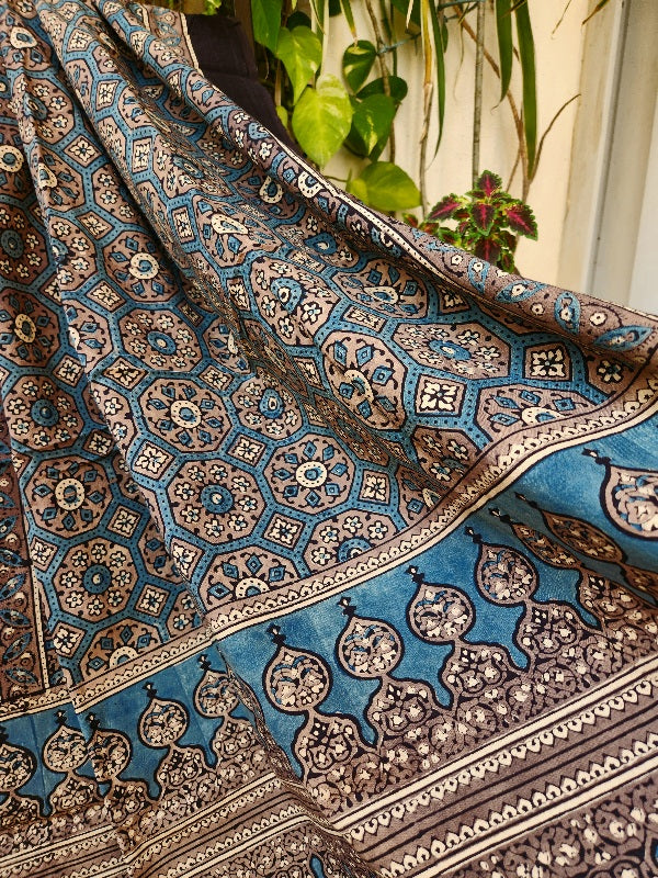 ajrakh dupattas ajrakhdupatta cottondupatta blue dupatta