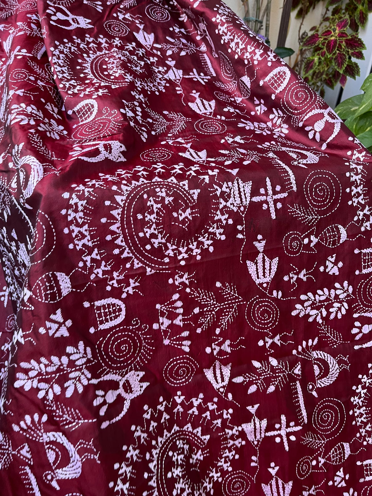 burgundy kantha dupatta warli dupatta handmade gifts wedding shopping