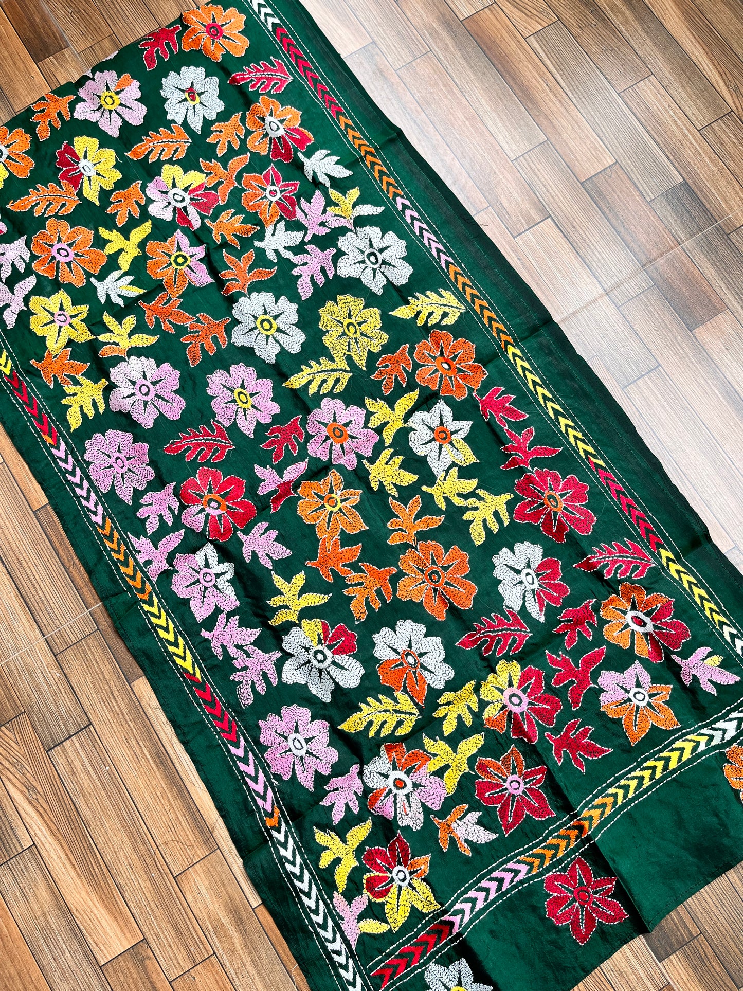 HAND EMBROIDERY STOLE - FLORAL