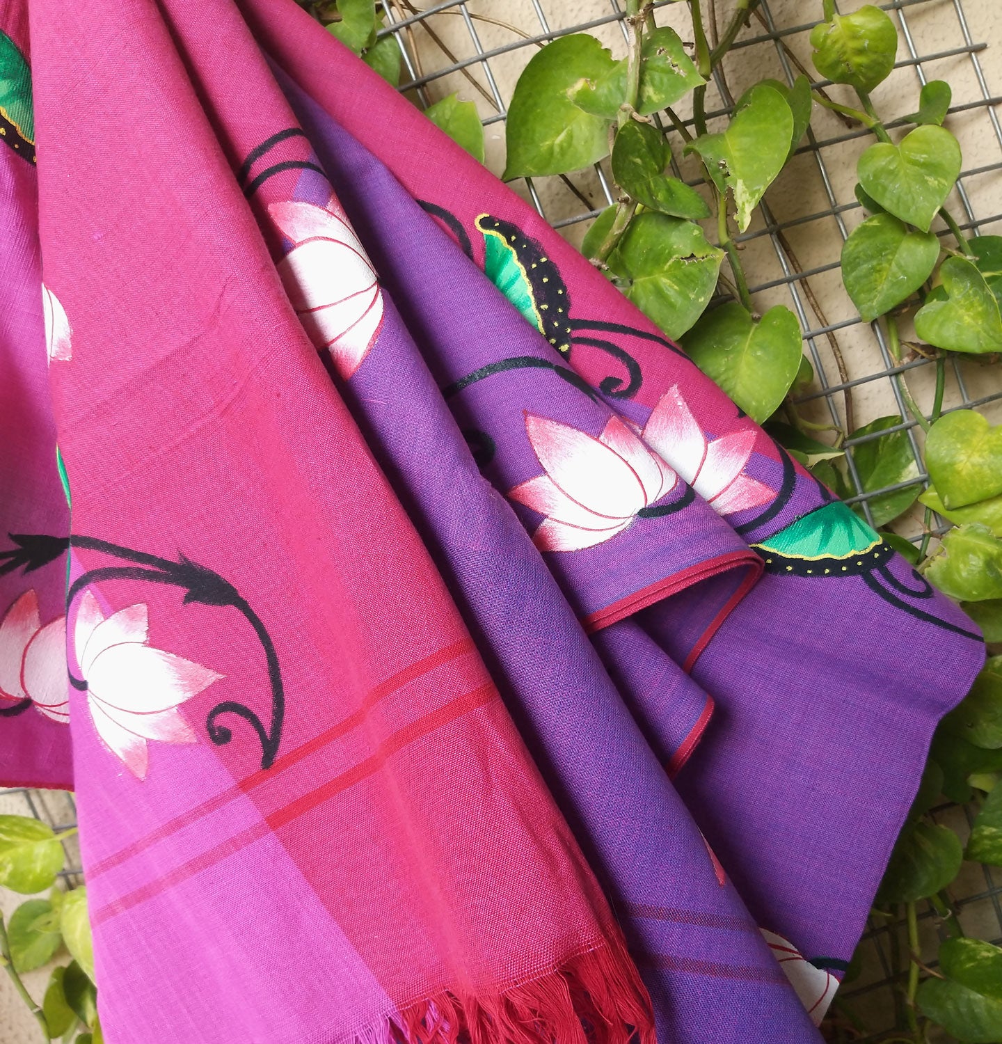 PICHWAI HANDPAINTED DUPATTA