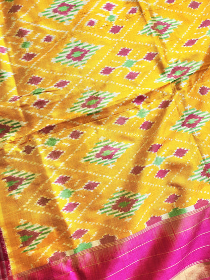 Patola Silk Dupatta Yellow dupatta Handloom Indian gifts Wedding Shopping  ikat dupatta