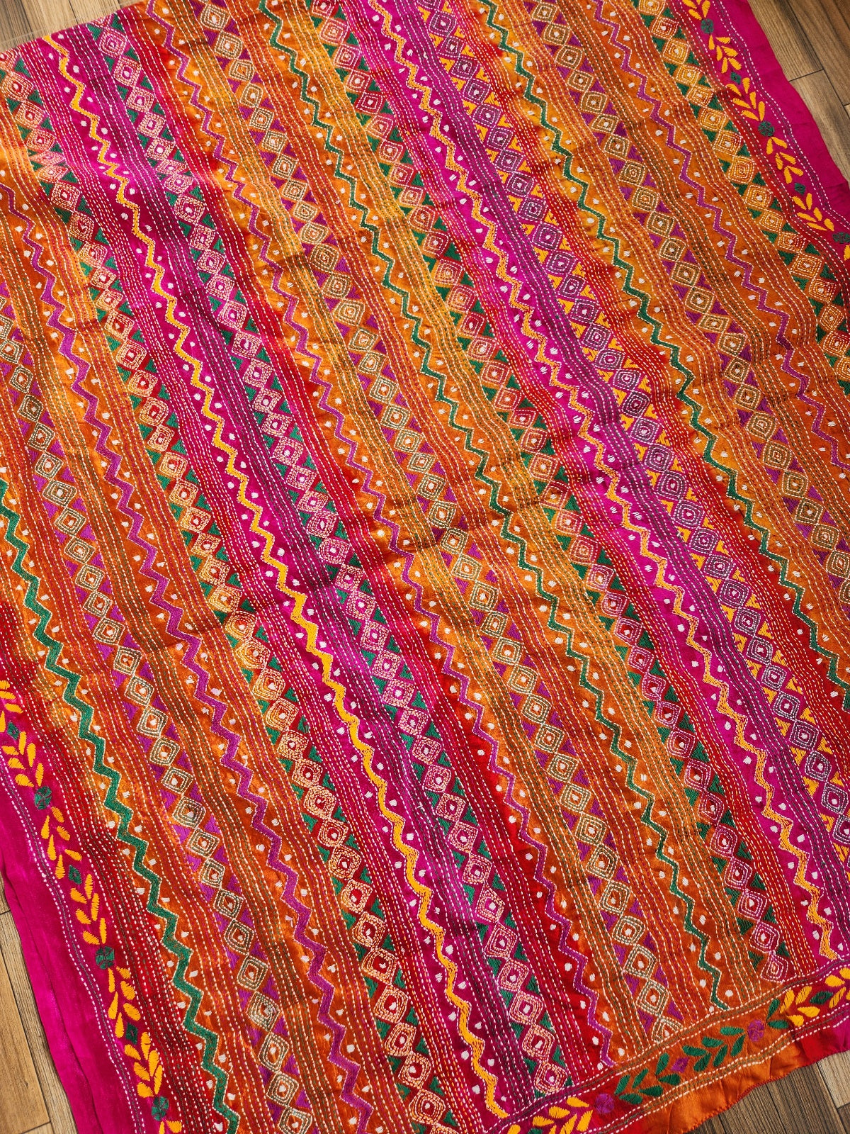 Kantha Dupatta pink dupatta