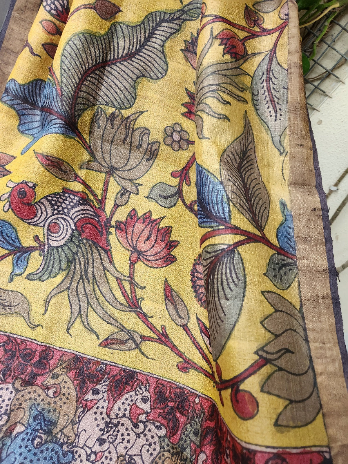 pen kalamkari dupatta silk dupatta tussar yellow dupatta haldi look wedding shopping haldioutfit