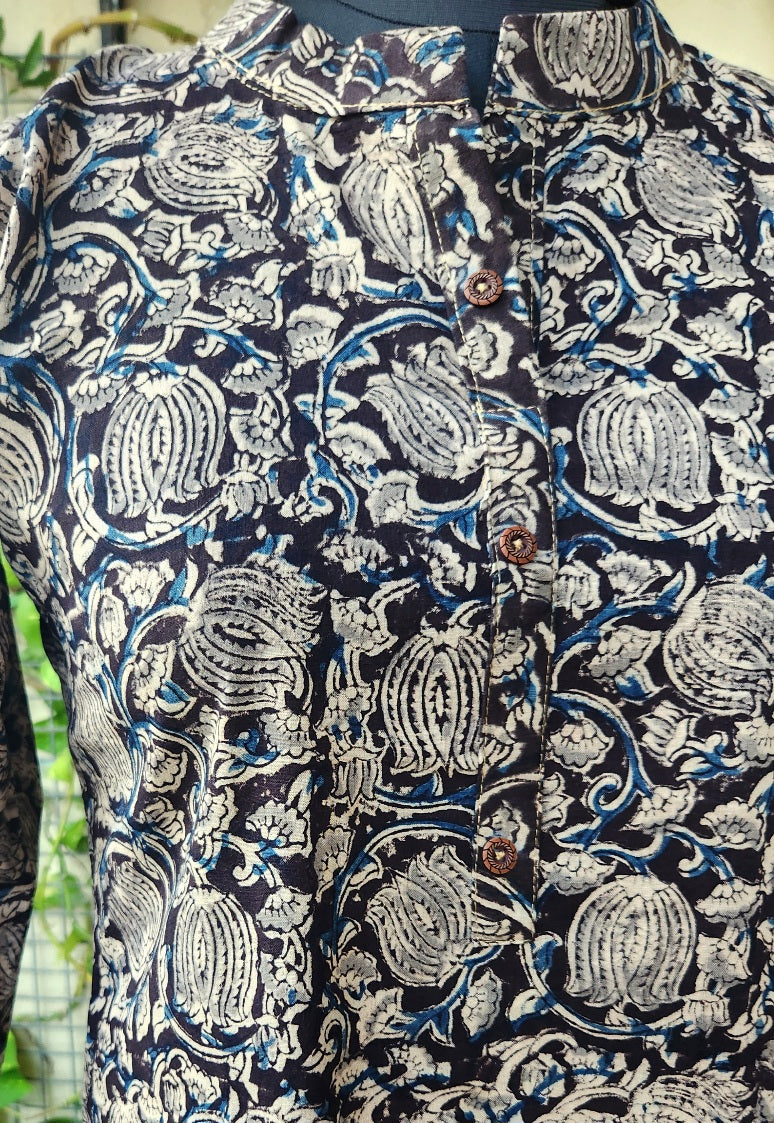 SHORT KURTI