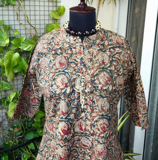 SHORT KURTI
