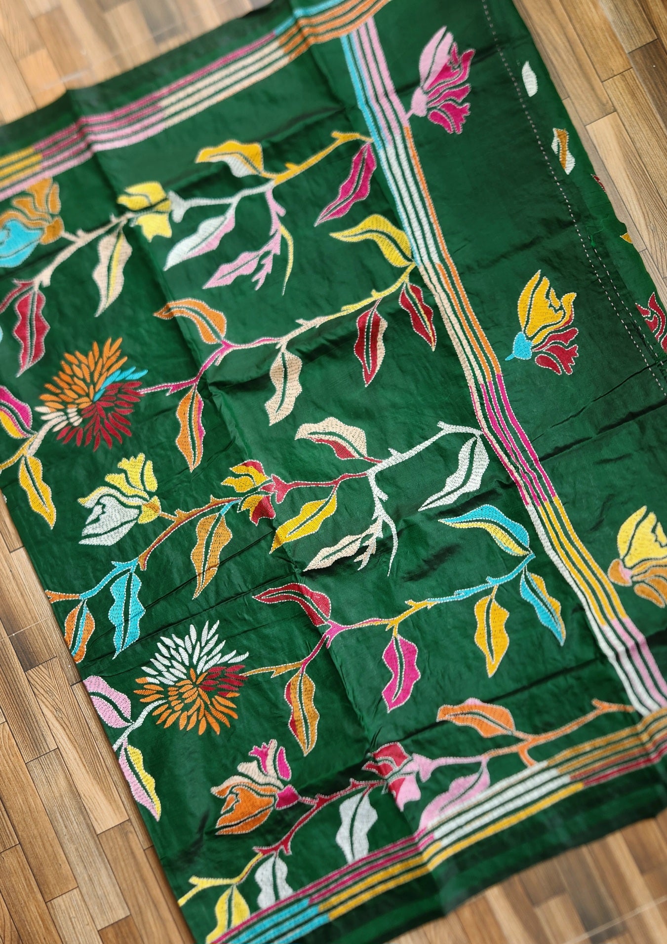DANDELION KANTHA SAREE