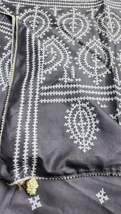 KUTCHWORK SILK SAREE