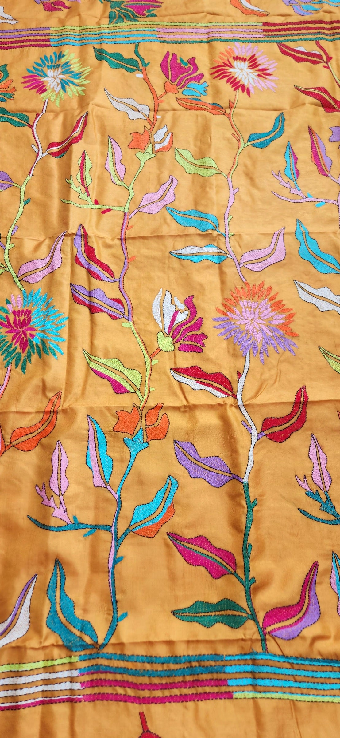 DANDELION KANTHA SAREE
