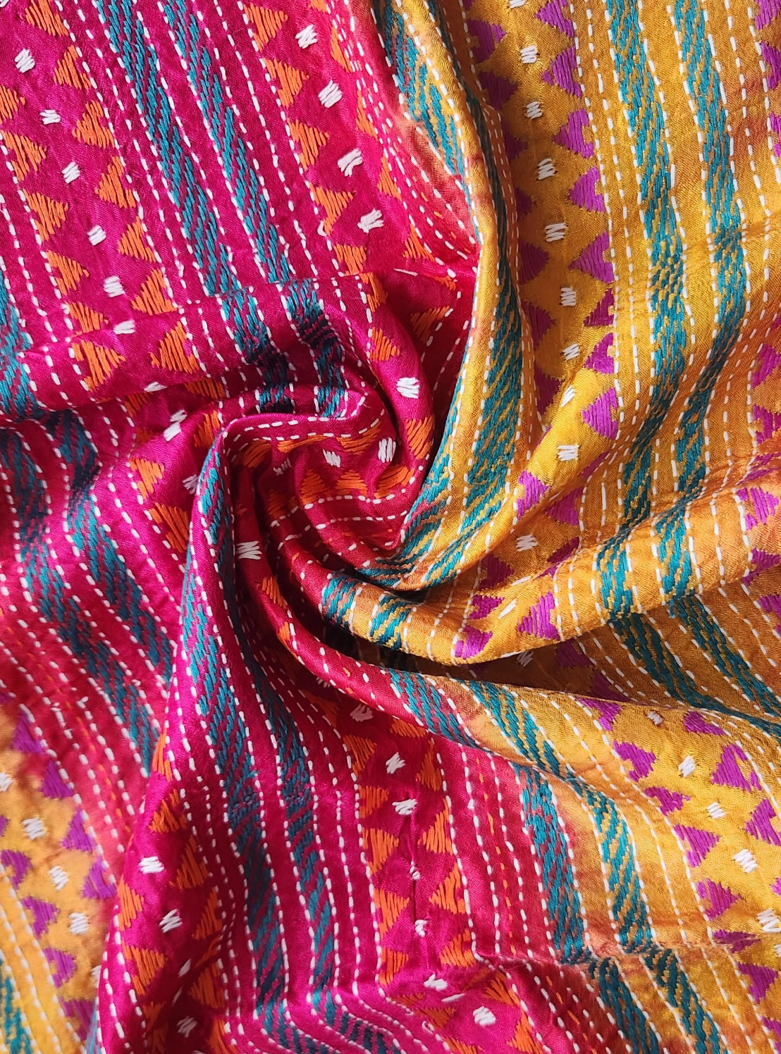 KANTHA DUPATTA