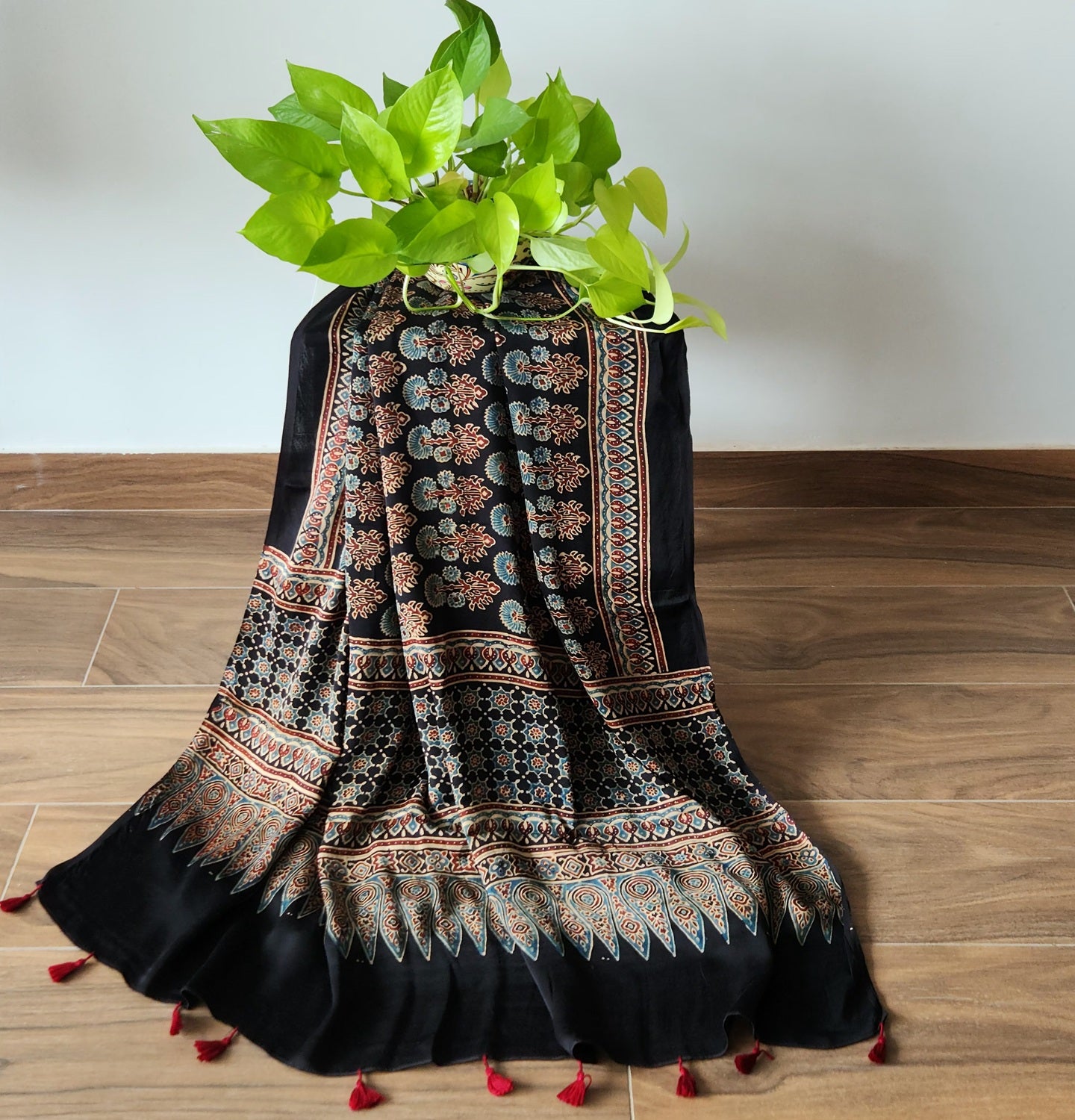 Ajrakh dupatta officewear dupatta silk dupatta Indian gifts black dupattabluedupattasred