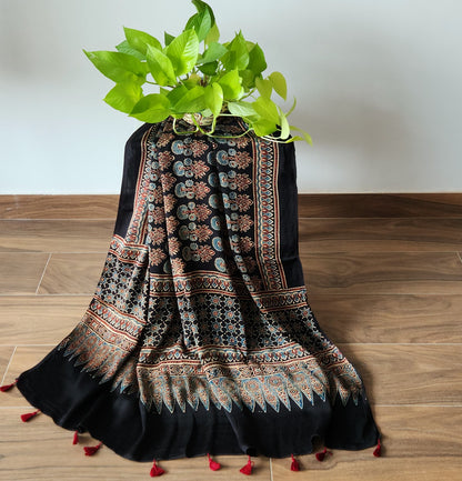 Ajrakh dupatta officewear dupatta silk dupatta Indian gifts black dupattabluedupattasred