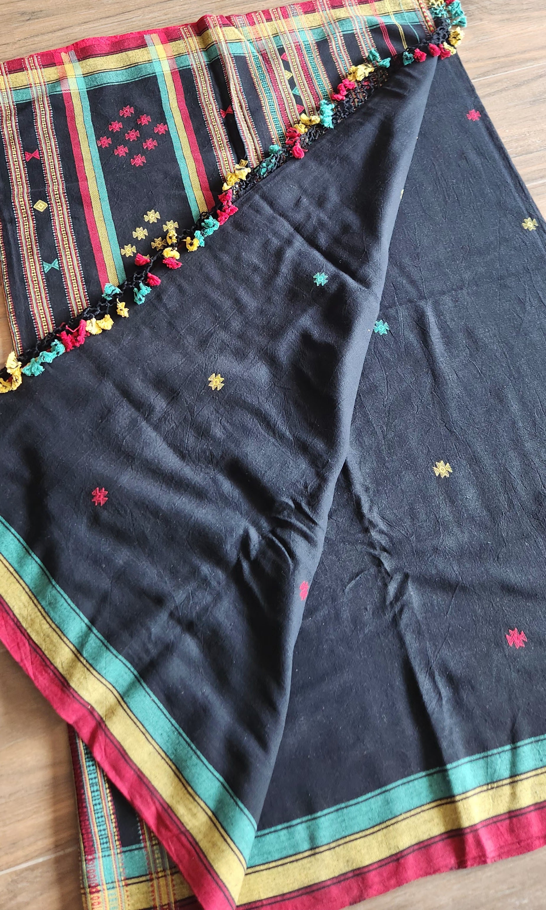 Bhujodi saree cotton saree handloom saree officewear saree black saree