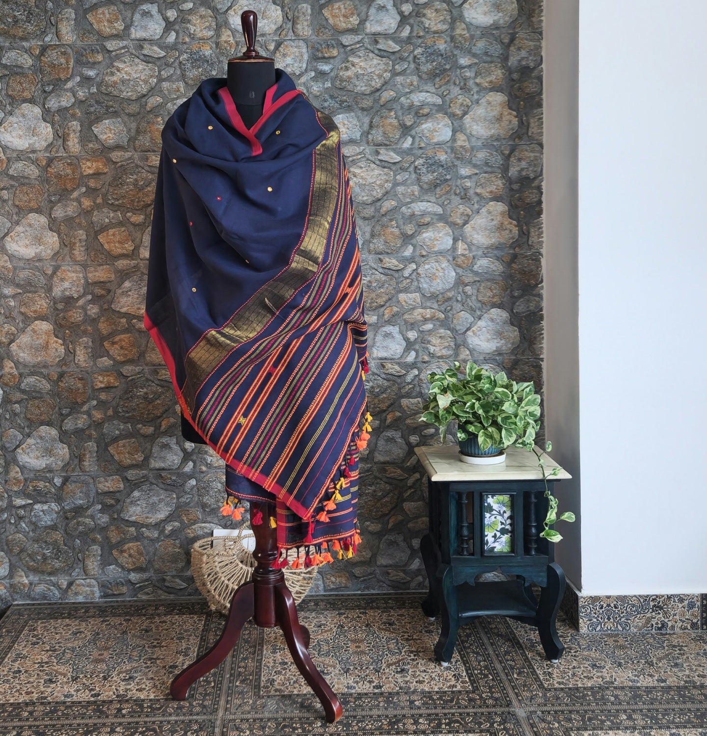 bhujodi dupatta blue dupatta handloom dupatta Indian dupattas Indian gifts handmade dupatta cotton dupatta
