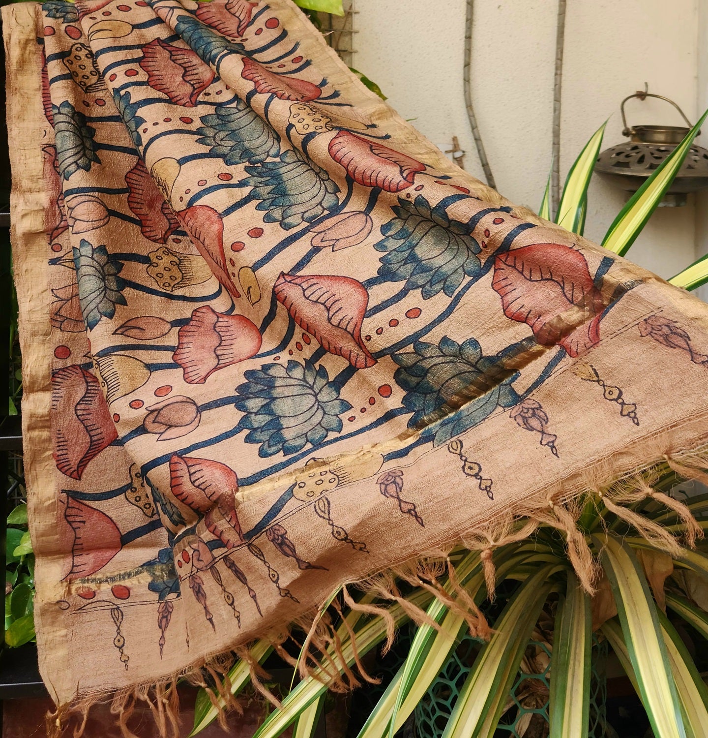KALAMKARI BLUE LOTUS