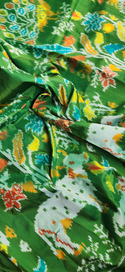 Green saree wedding saree patola saree mehndi look